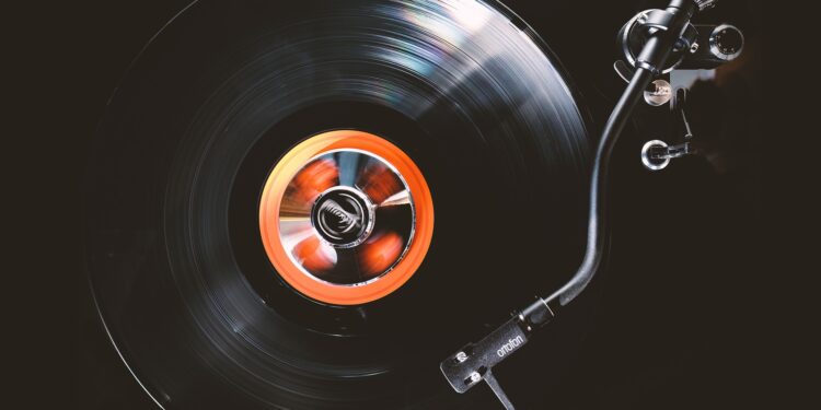 Image of a vinyl record