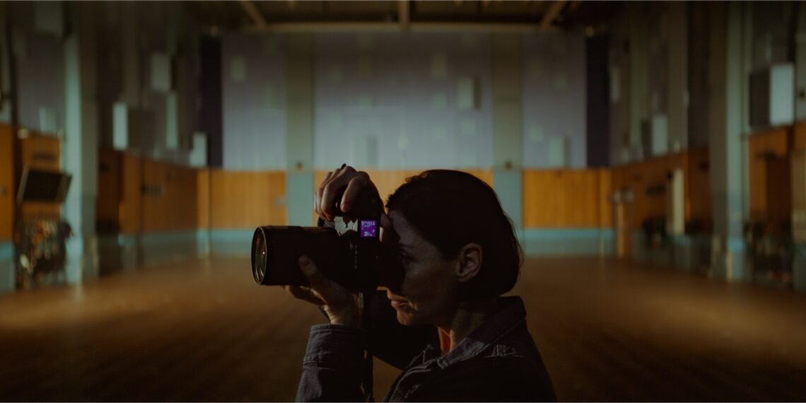Mary McCartney takes photos at Abbey Road
